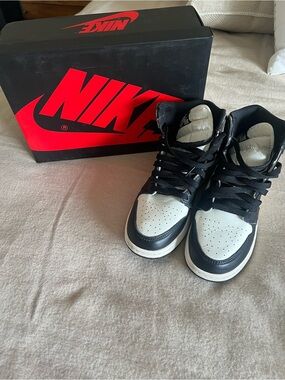 Air Jordan 1 Retro OG Dark Mocha